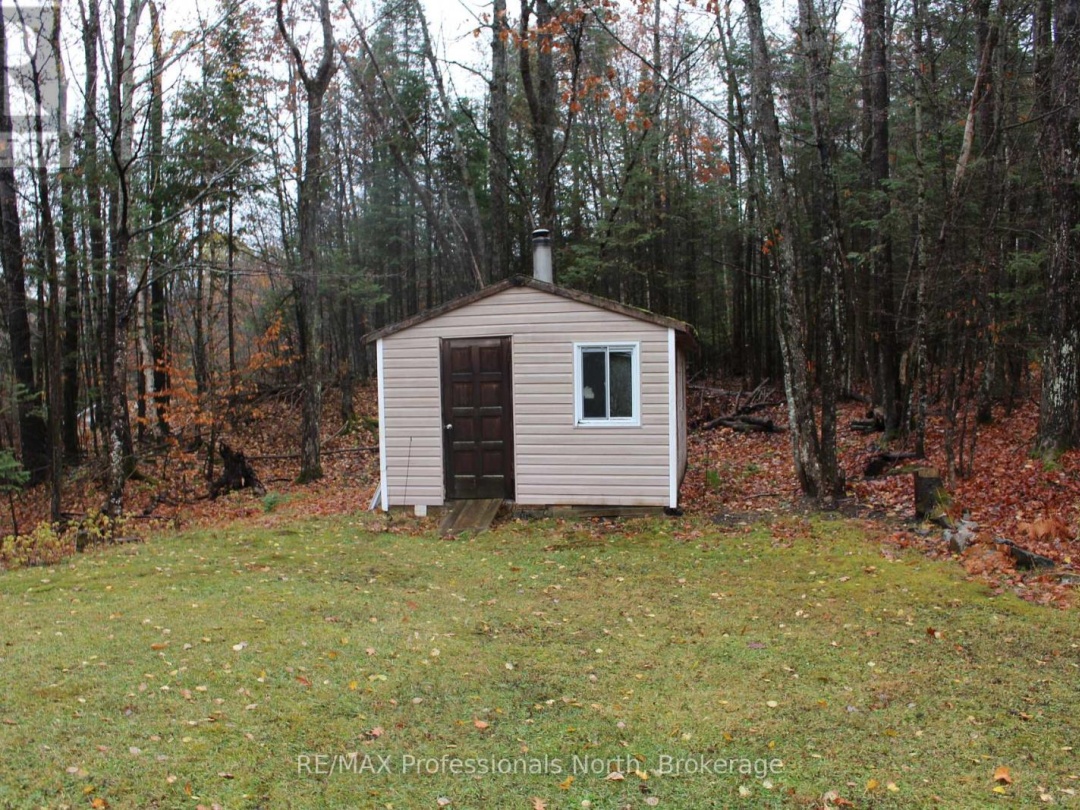 1121 OLD DONALD ROAD N, 