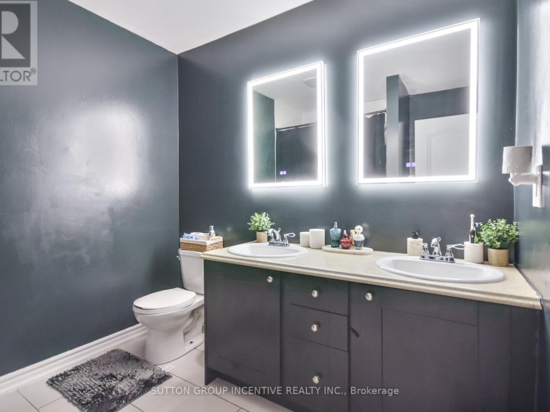 39 12 Lankin Boulevard, Orillia