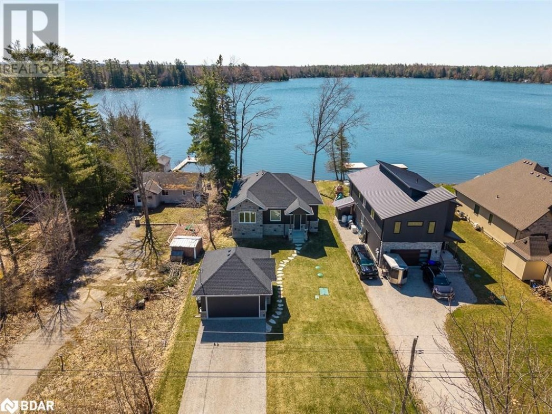 3331 ST GEORGE Boulevard, St. George Lake