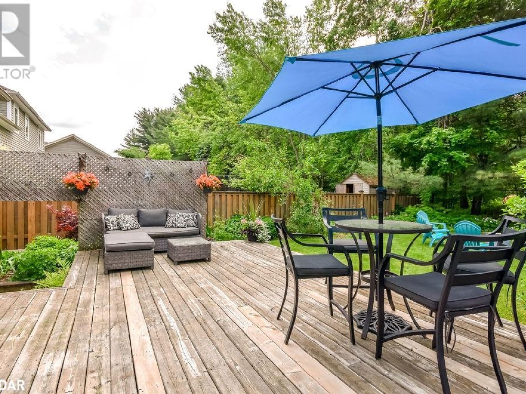 7 WINDSONG Crescent, 