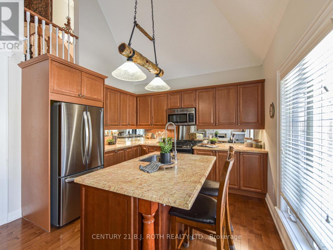 15 - 5 INVERMARA COURT, Lake Simcoe
