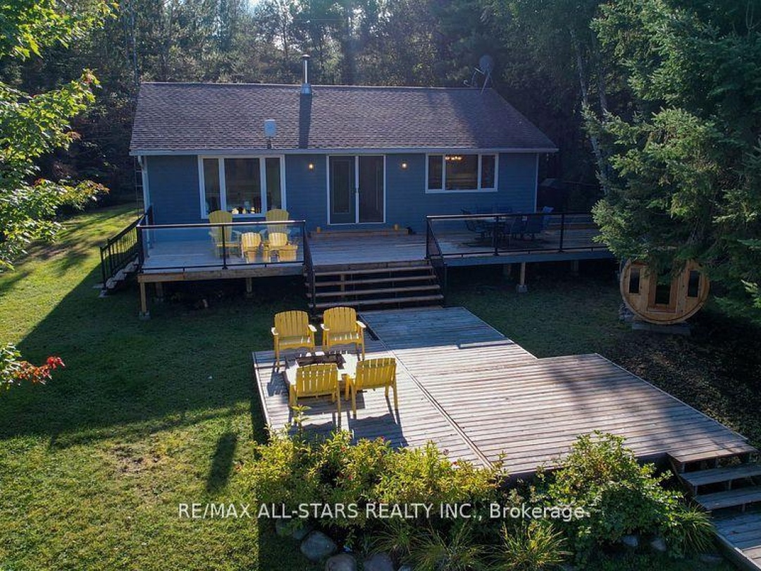 1086 Cameron Lane, Little Cameron Lake