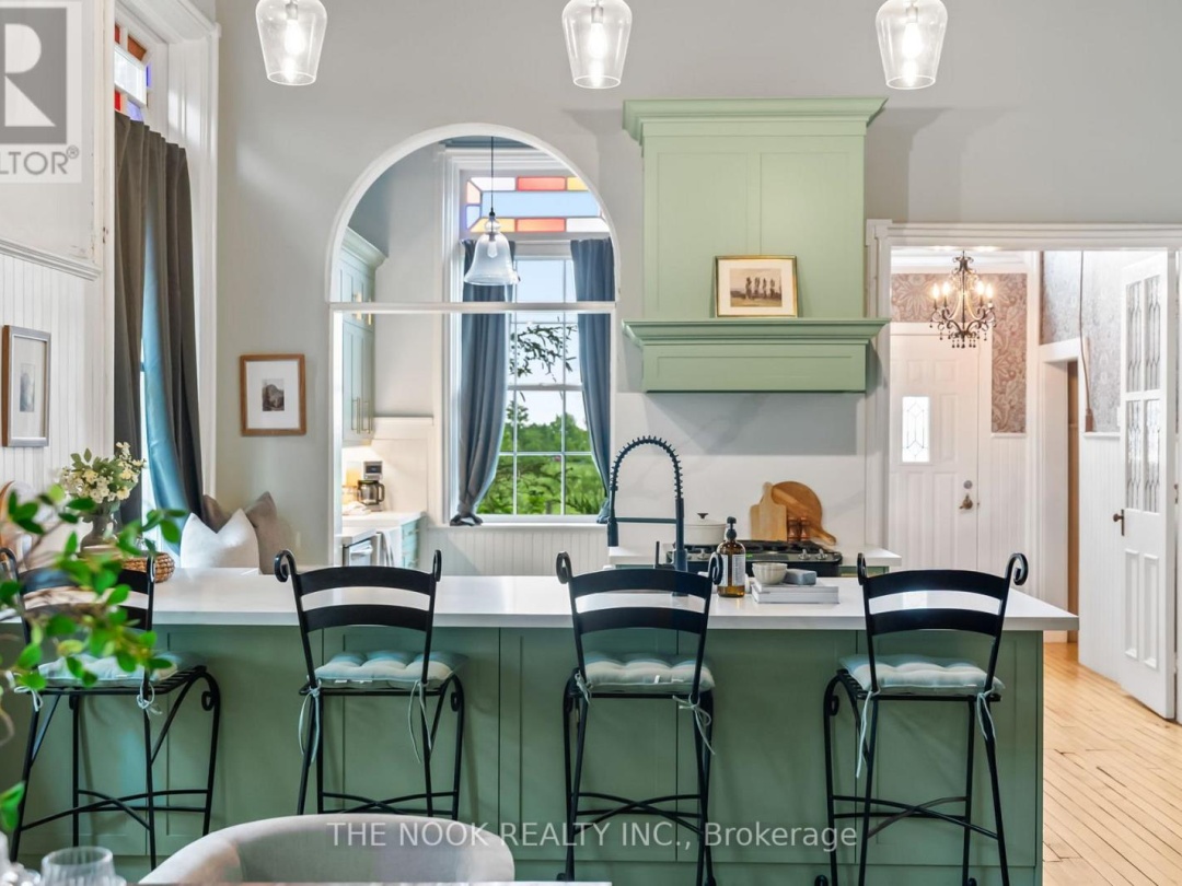 275 VALENTIA ROAD, 