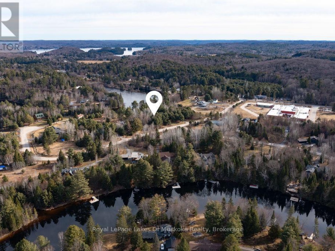 18 Shellwood Shores Avenue, Lake Muskoka