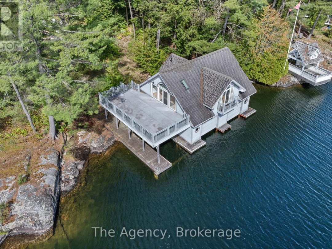 80 Tall Timbers Road, Lake Joseph