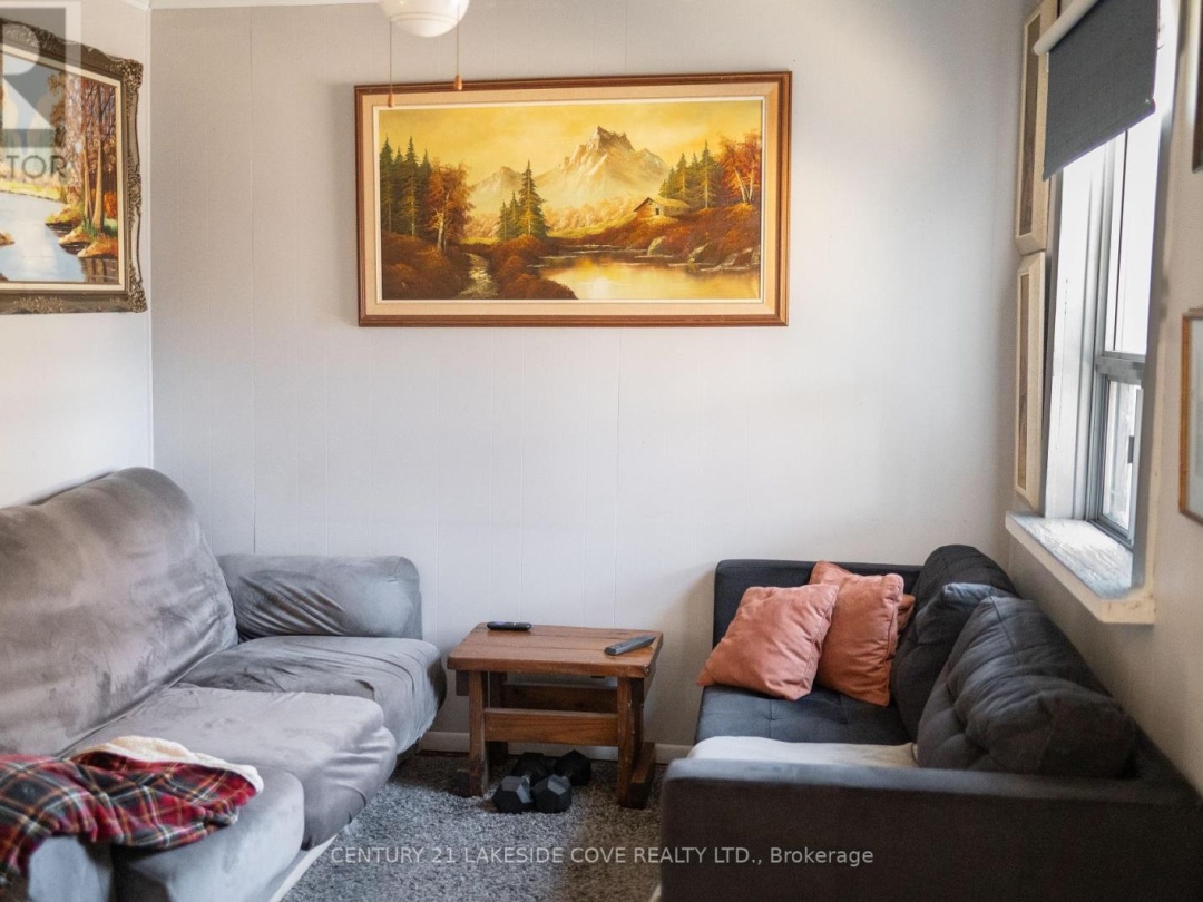 147 Dufferin Street, Orillia