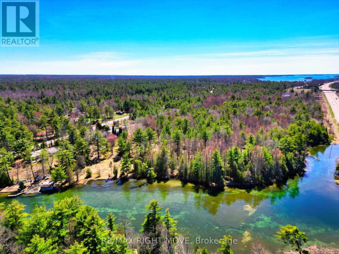 4544 Bowles Lane, Severn Lake