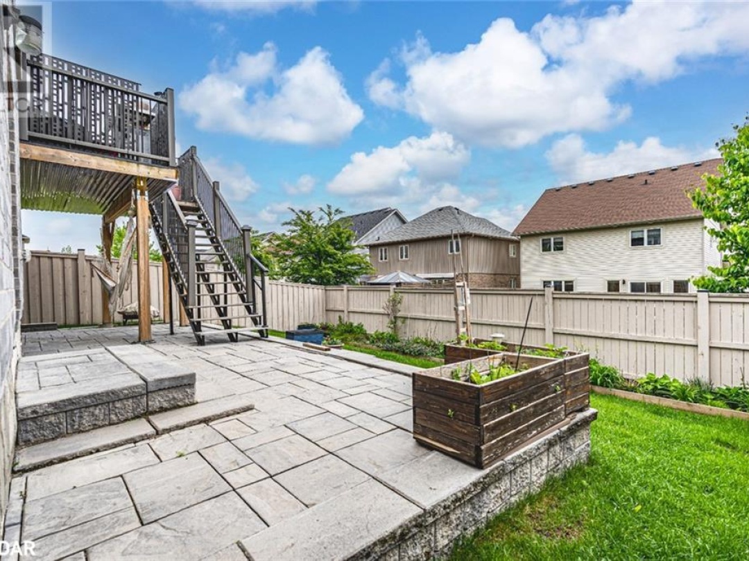 3069 Monarch Drive, Orillia