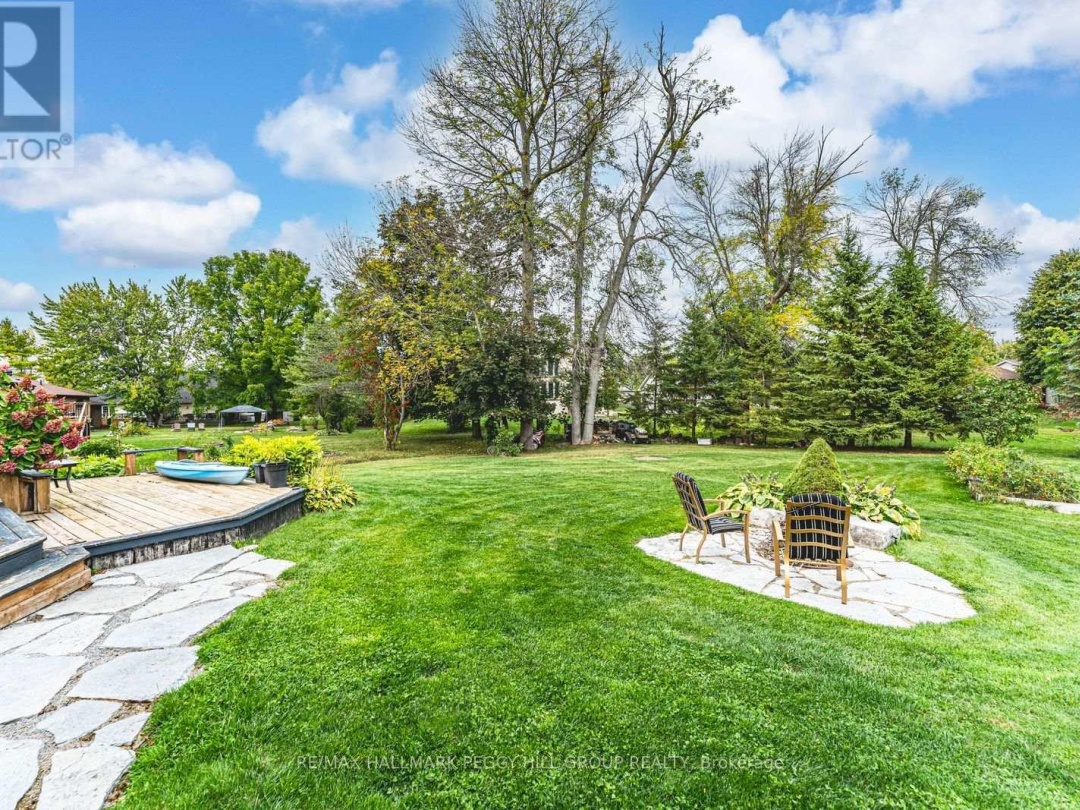 7 SANDLEWOOD TRAIL, 
