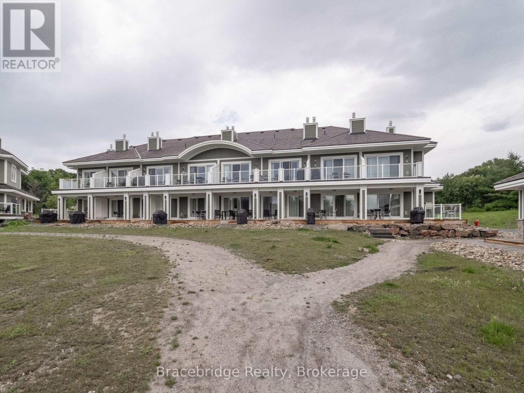 Bhv B203 1869 Muskoka Rd 118 Highway W, 