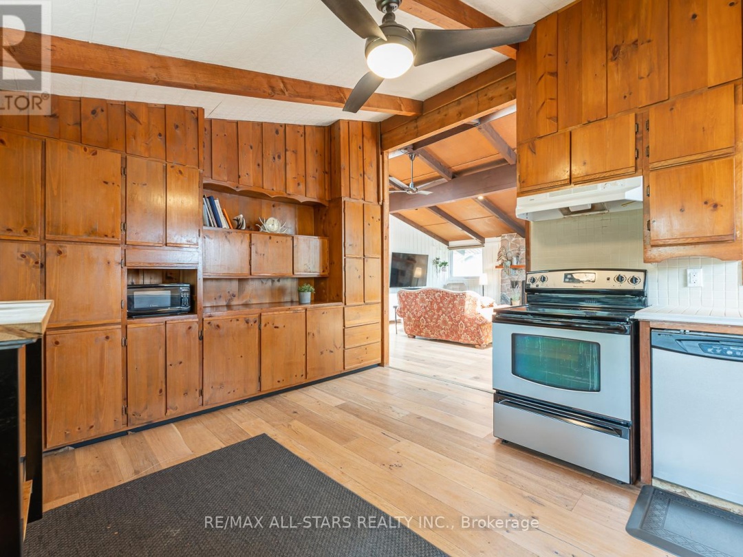 1008 Rolland Drive, Little Kennisis Lake