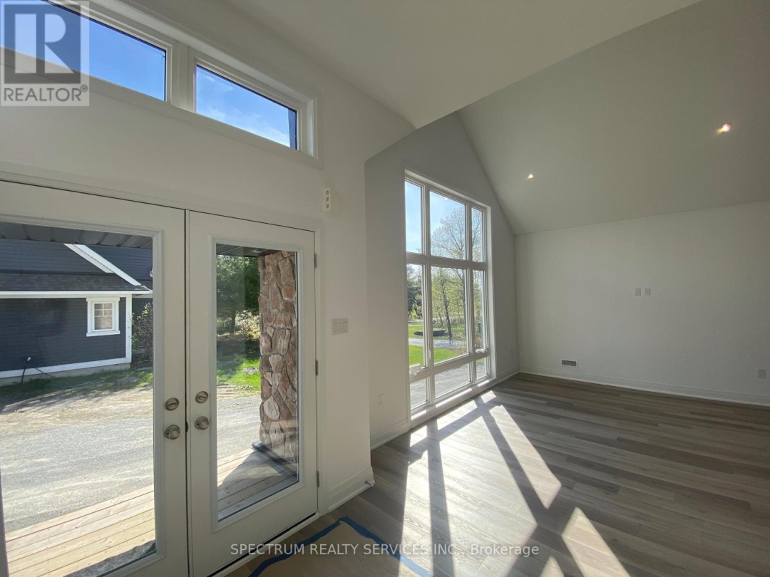 6 Marina Village Drive, Georgian Bay