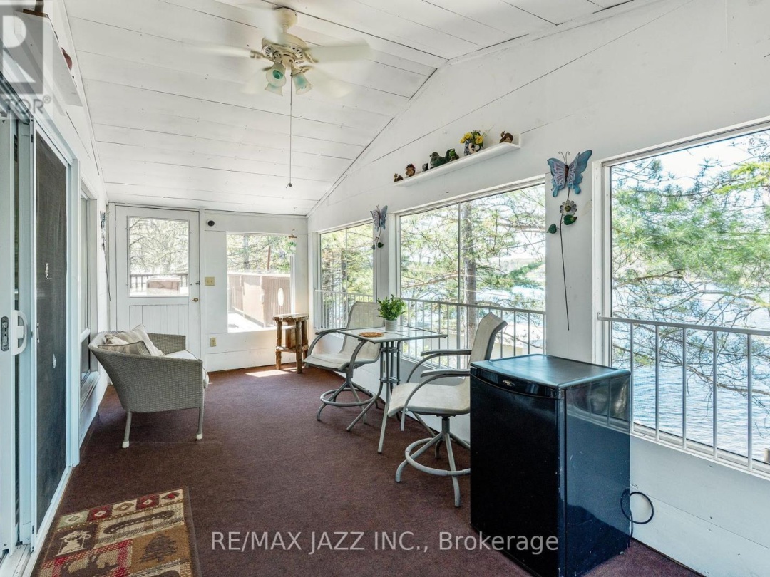 1092 Briscoe Drive, Kushog Lake