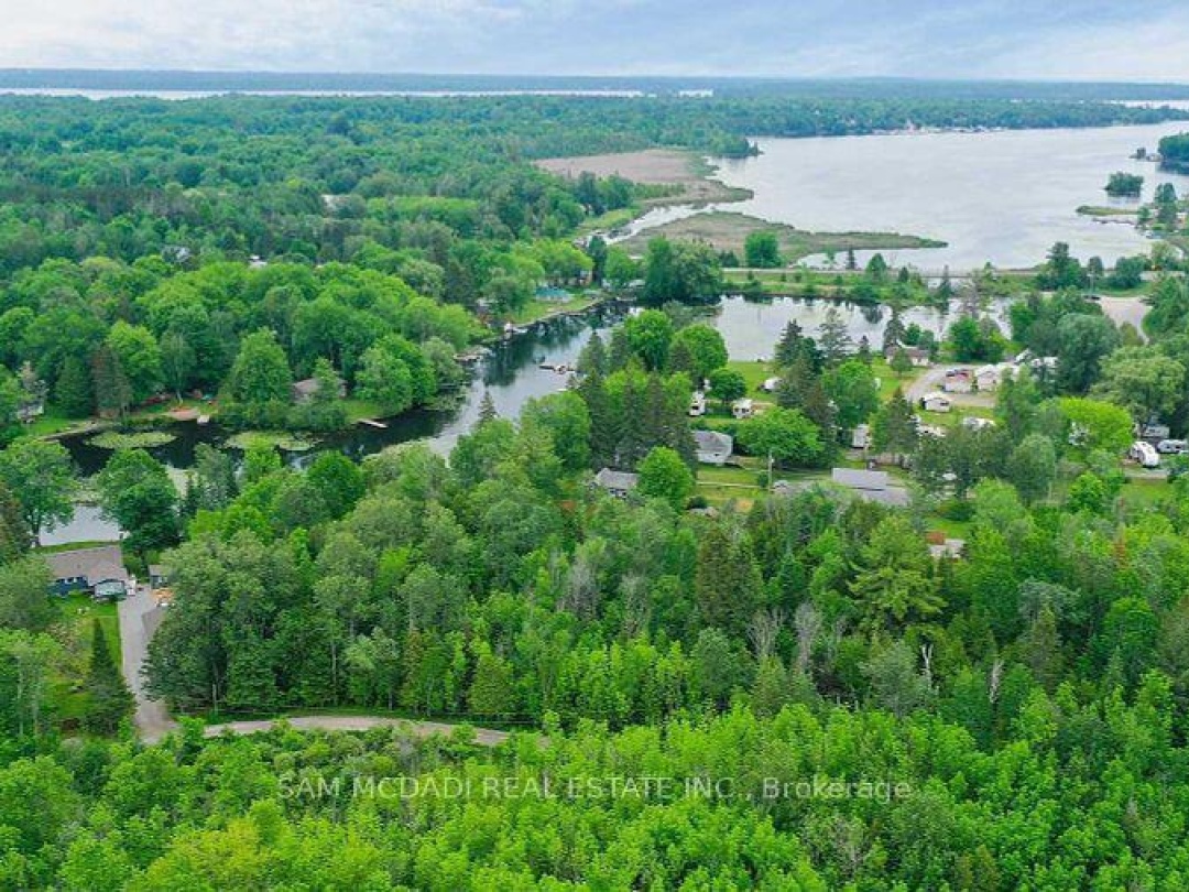 44 BASS LAKE ROAD, Pigeon Lake