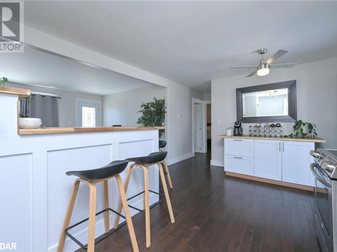 5653 12 Highway, Ramara