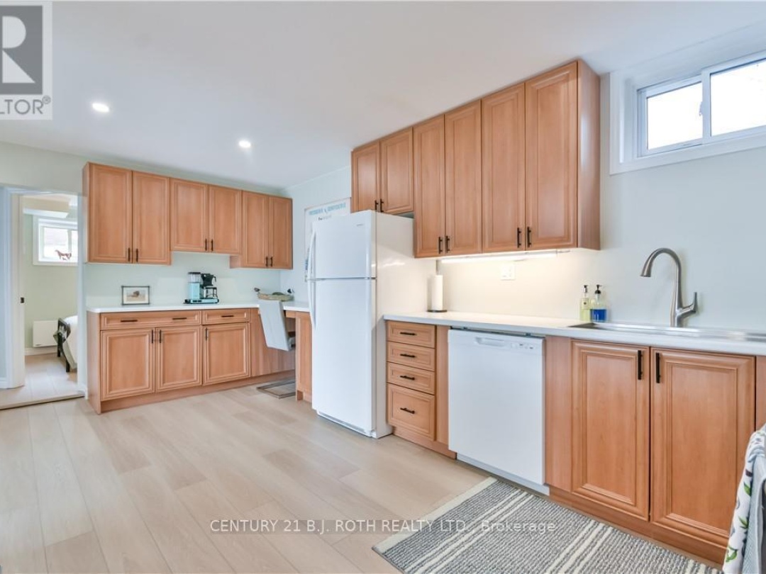 644 Mississaga Street W, Orillia