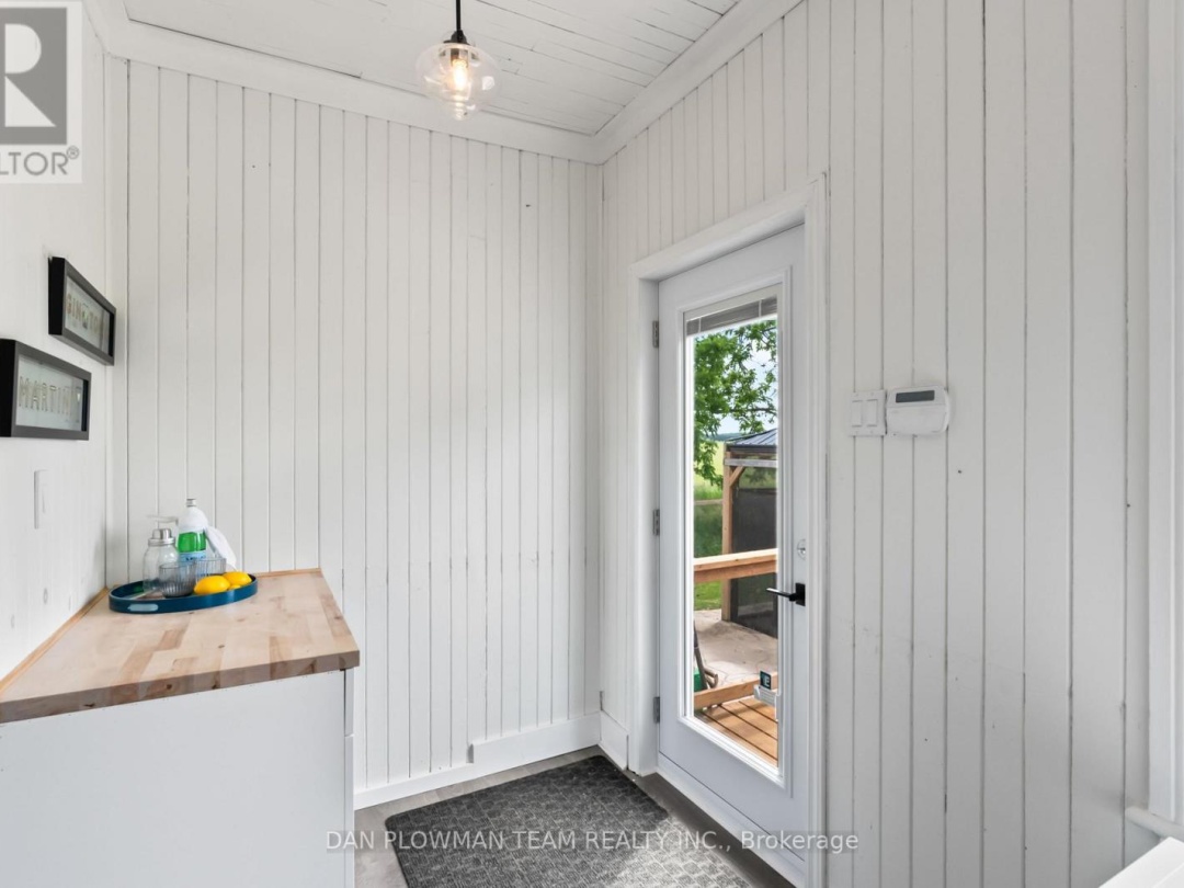 1250 CONCESSION 2 ROAD, 