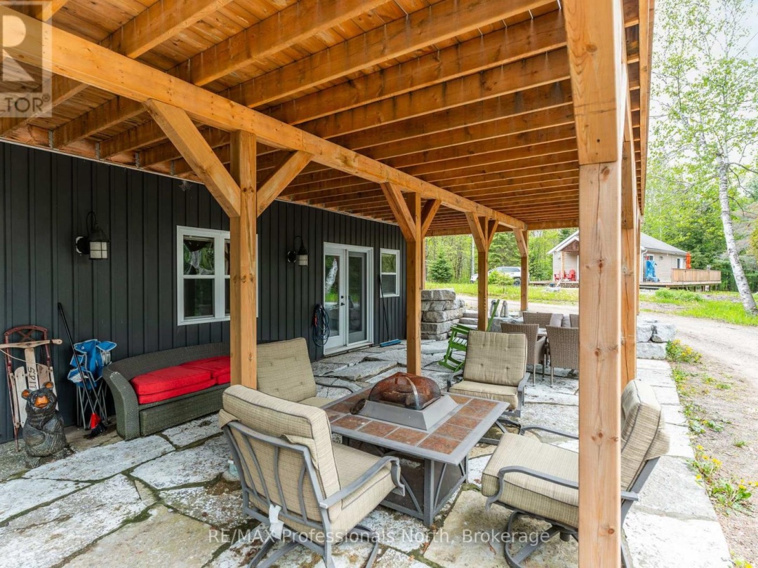 1167 Eagle Lake Road, Pine Lake