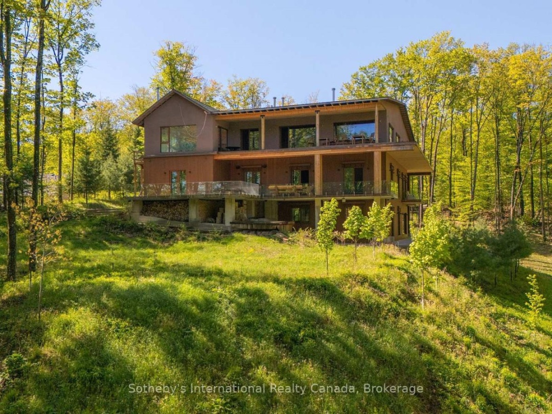 1739 TRAPPER'S TRAIL ROAD, Miskwabi Lake