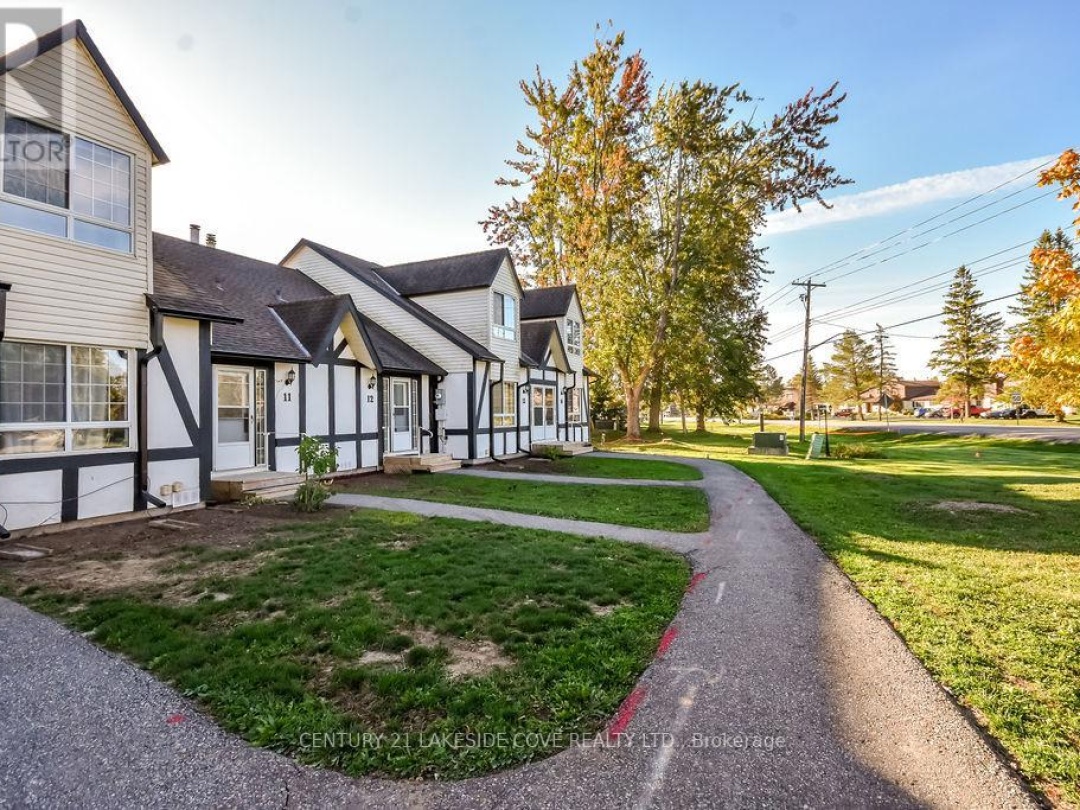 UNIT 12 - 81 LAGUNA PARKWAY N, 