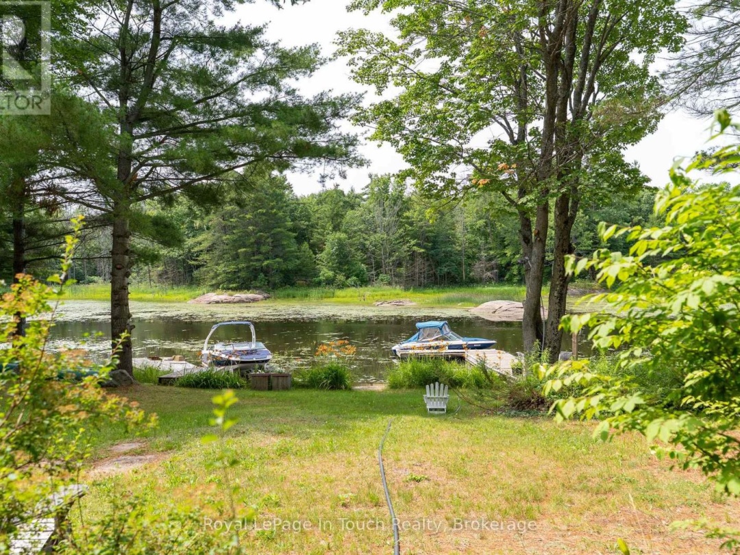 3098 ISLAND 1040, 