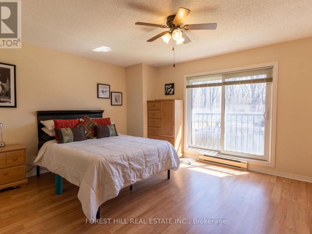 21 - 21 LAGUNA PARKWAY, Lake Simcoe