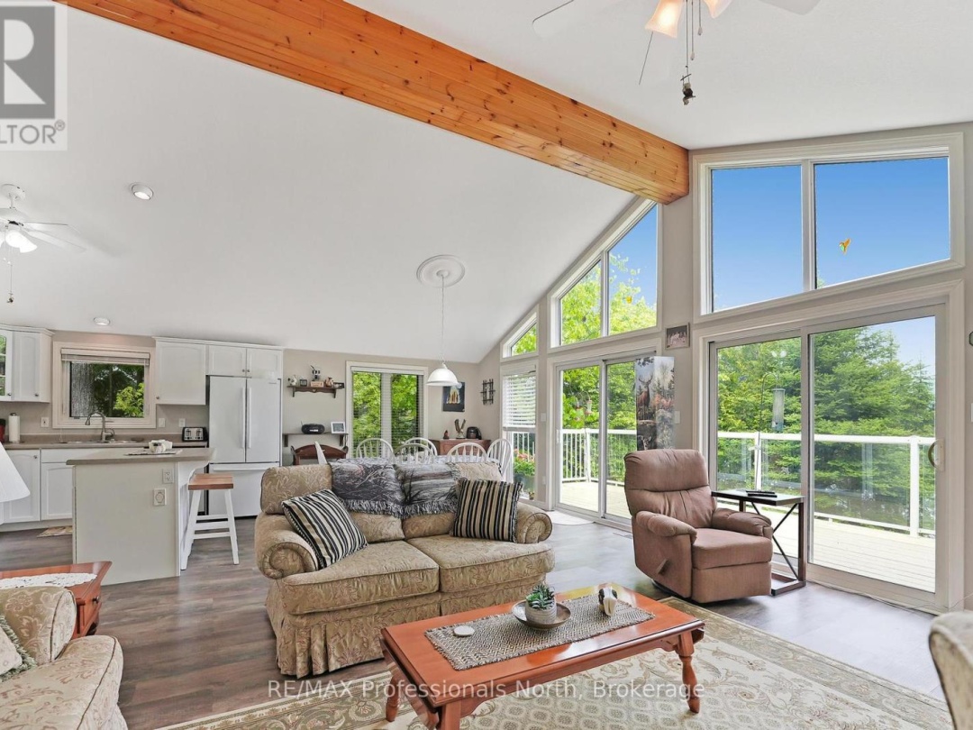 1093 Comak Crescent, St Nora Lake