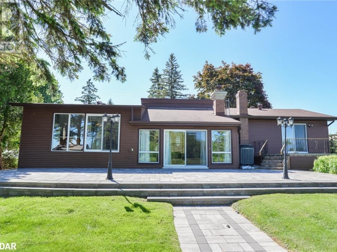 35 OLD INDIAN Trail, 
