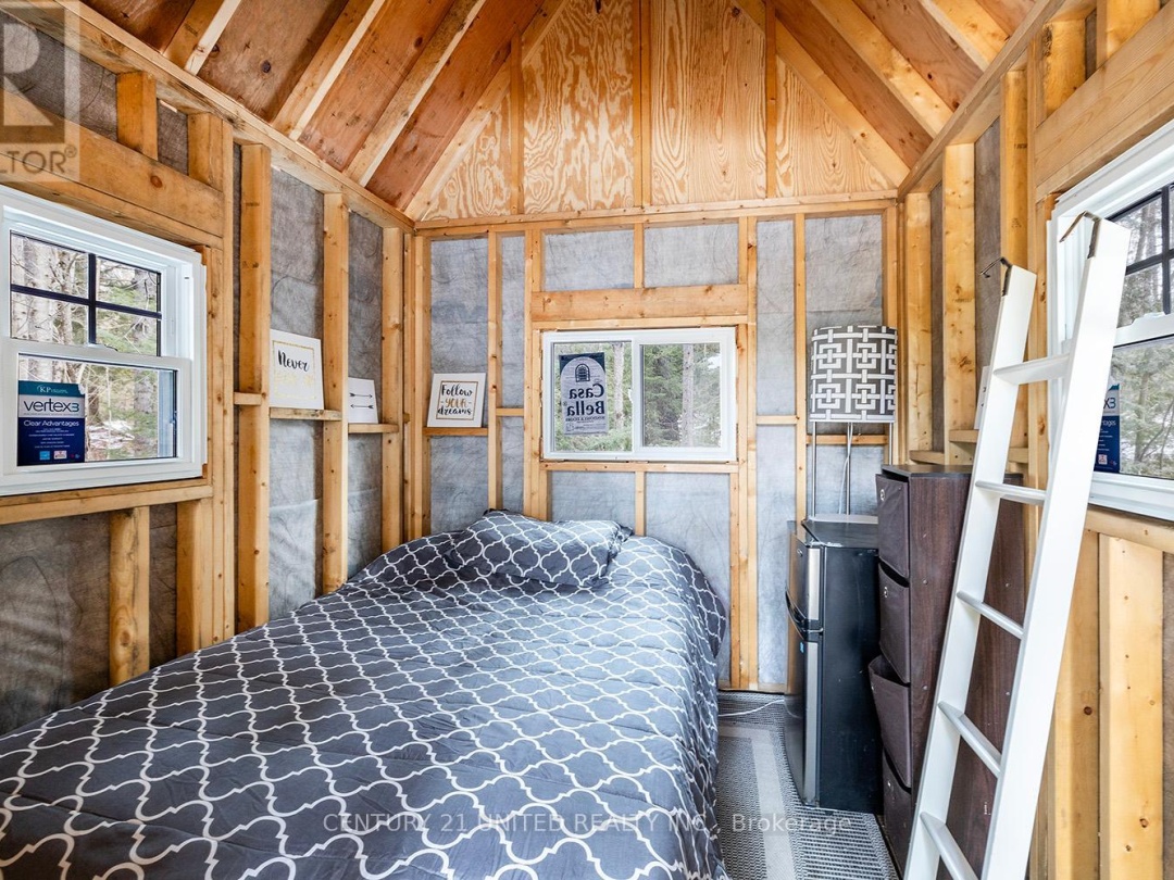 11085 Gull River, Gull Lake