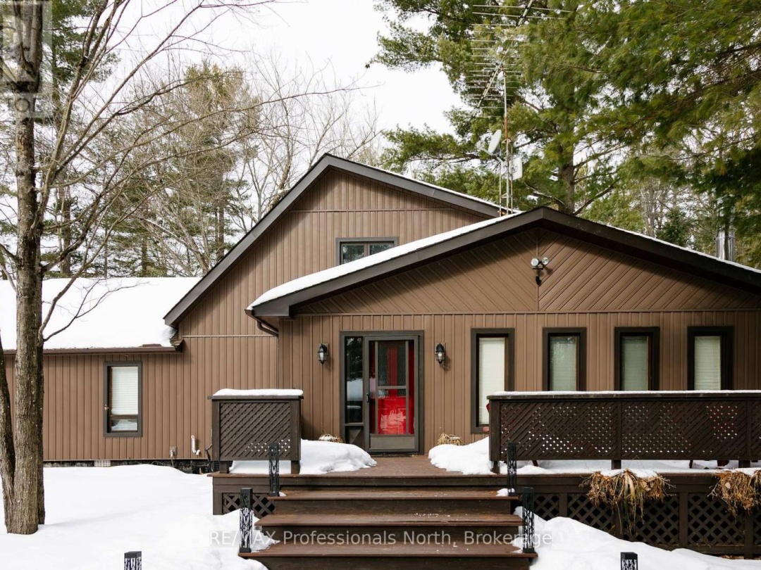 15111 Highway 35, Twelve Mile Lake