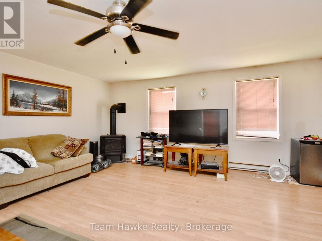 2645 St Amant Road, Severn