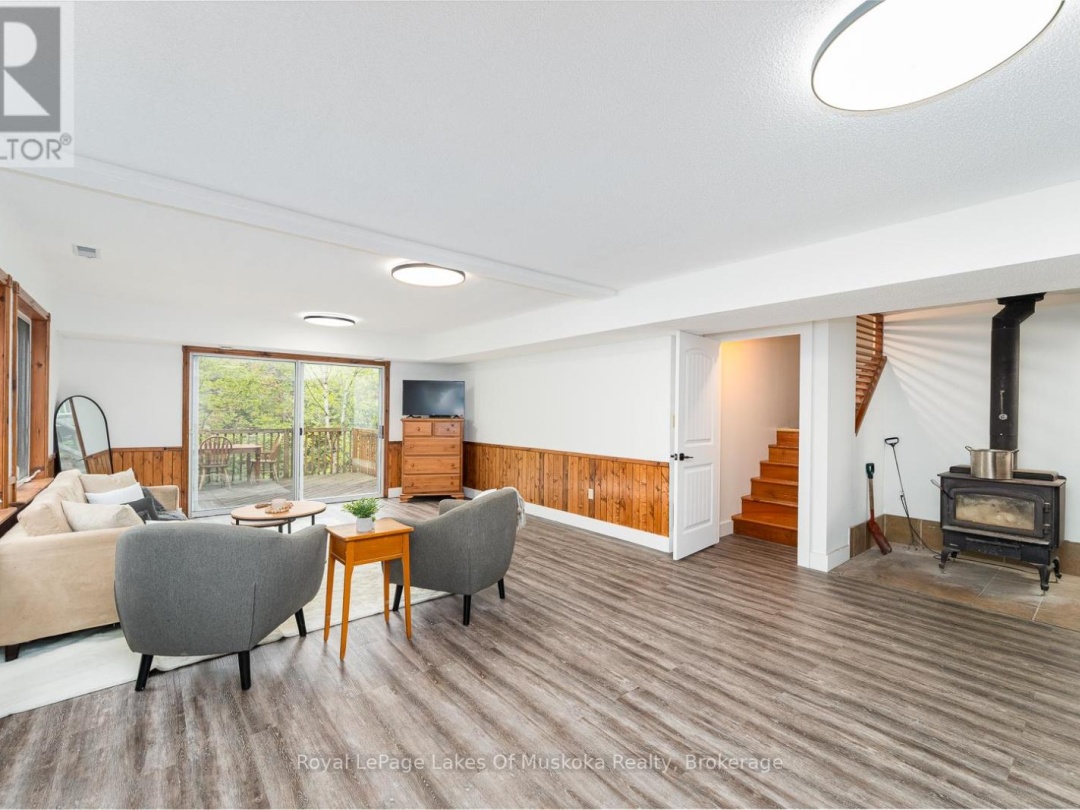 1075 ROCKY NARROW ROAD, 