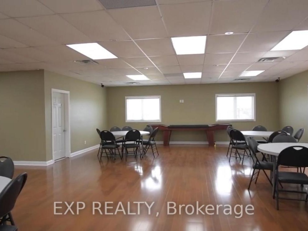56 CREEKSIDE CIRCLE, 