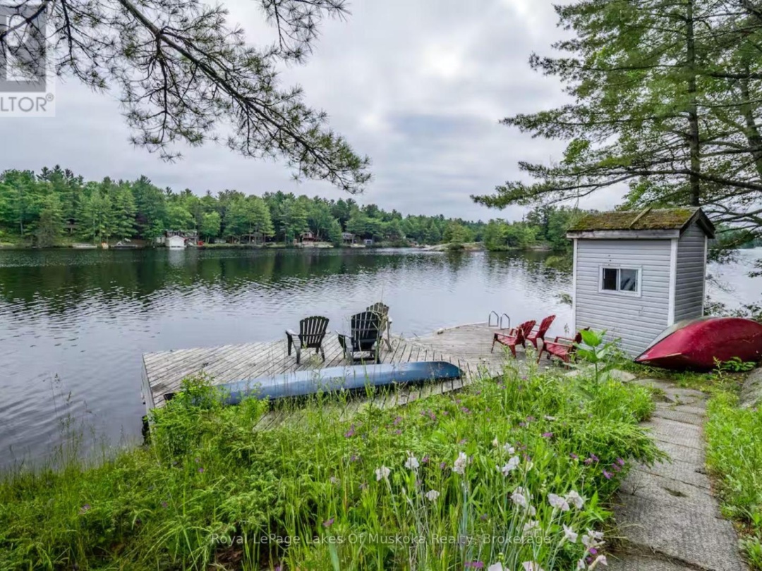 49 Pinetree Road, Loon Lake