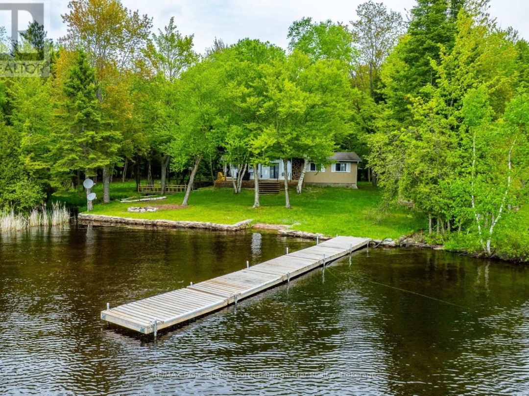 1088 Gravel Pit Drive, Canning Lake