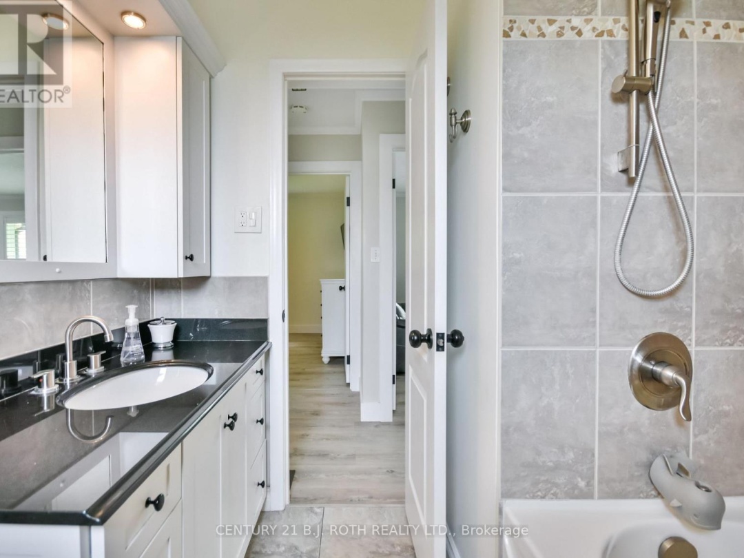59 SOUTH STREET S, 