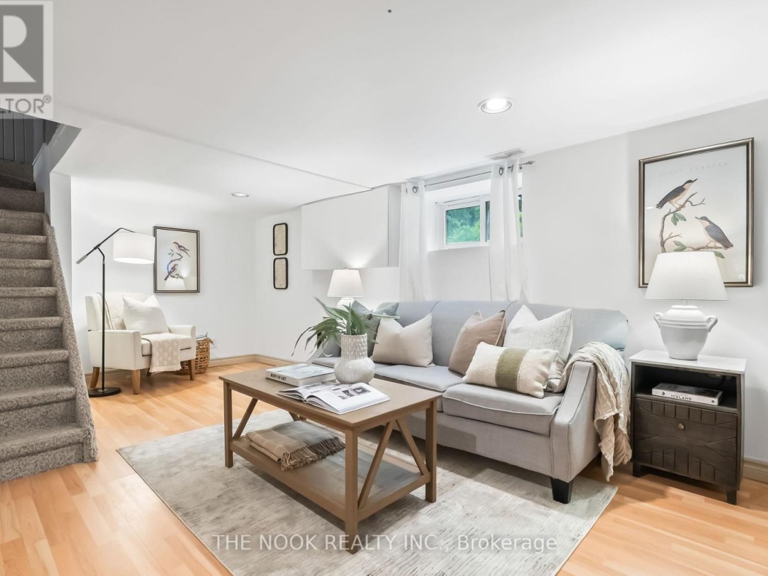 275 VALENTIA ROAD, 