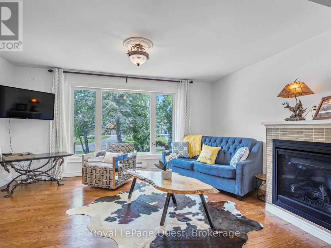8 South Island Trail, Lake Simcoe