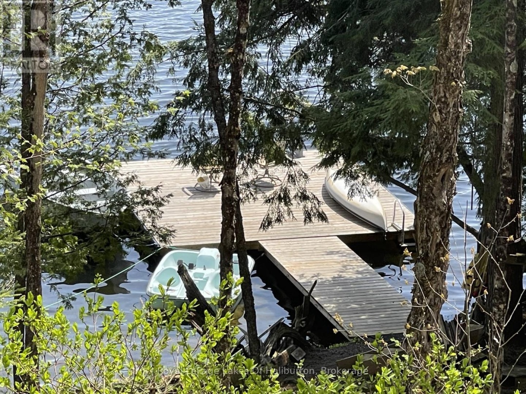 48 RUSSELL DRIVE, White Lake