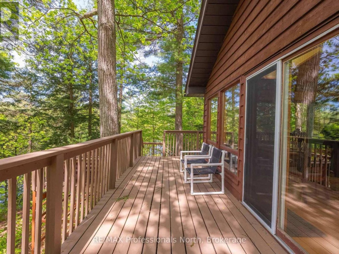 1023 Maiden Trail, Bob Lake