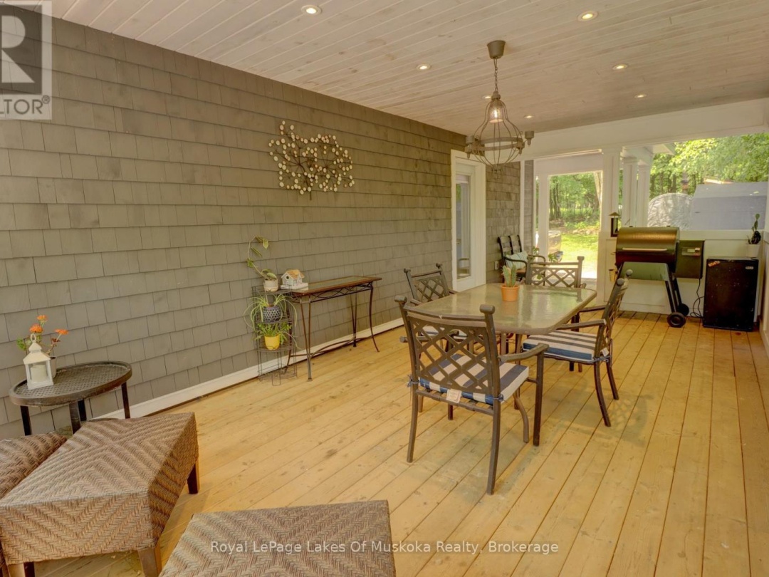 38 FLORENCE STREET W, 