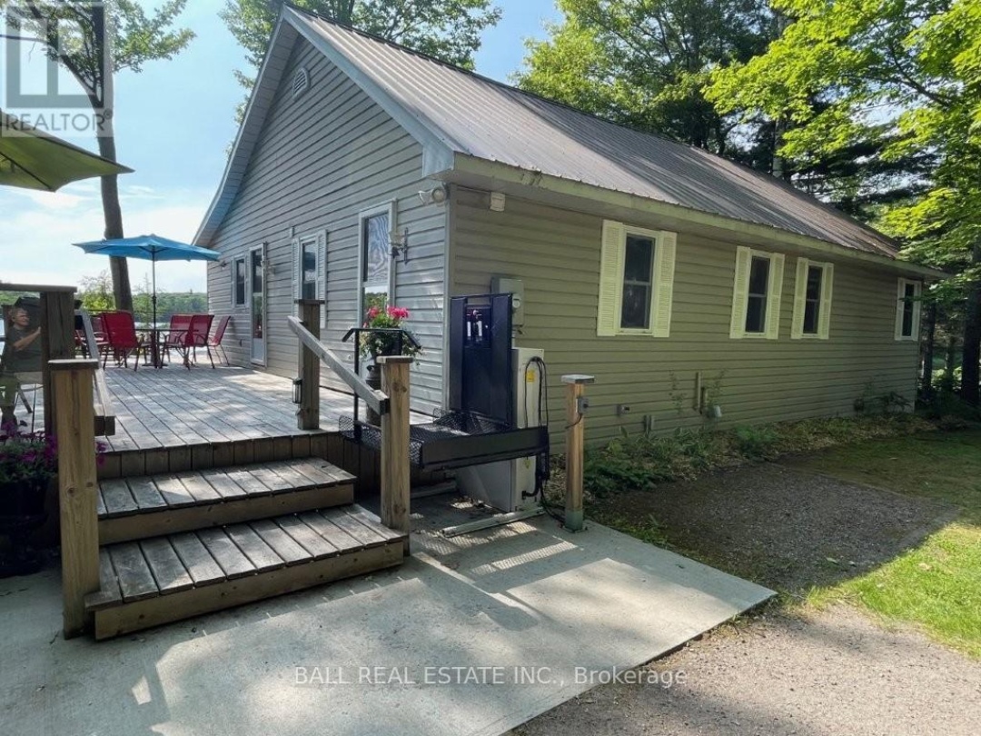 1117 GRAHAM'S LANE, 