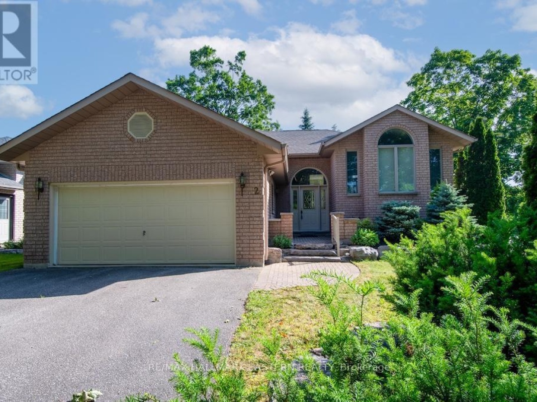 2 HUNTINGWOOD CRESCENT, 