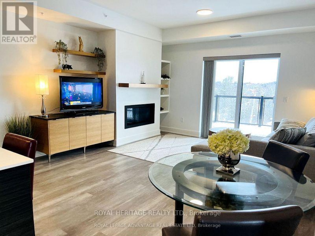 402 - 19B WEST STREET N, 