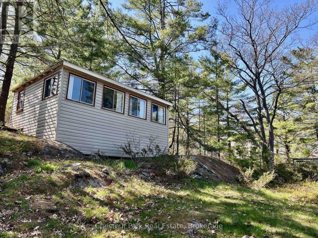 1 & 2 -1051 WIGWAM LODGE ROAD, 