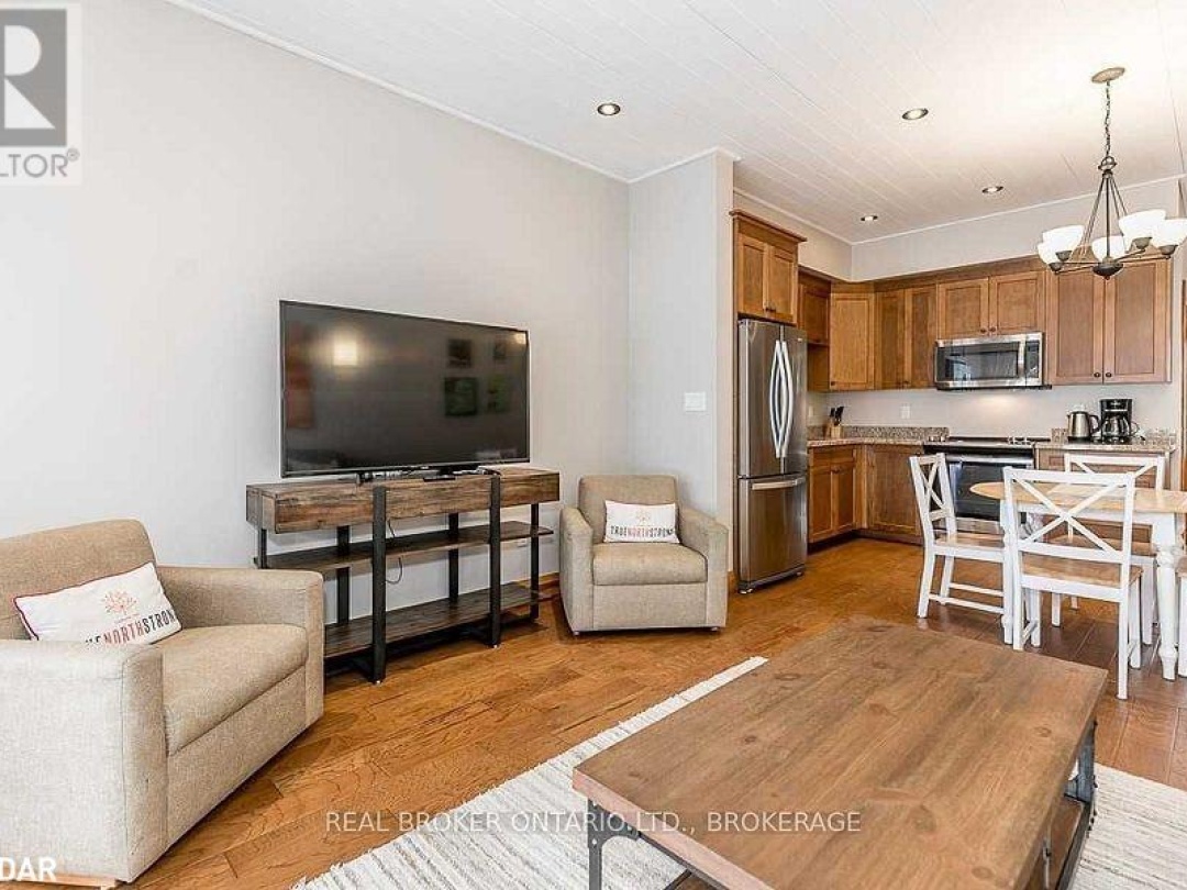 1841 Muskoka Road 118 Road W Unit# 2B, Lake Muskoka
