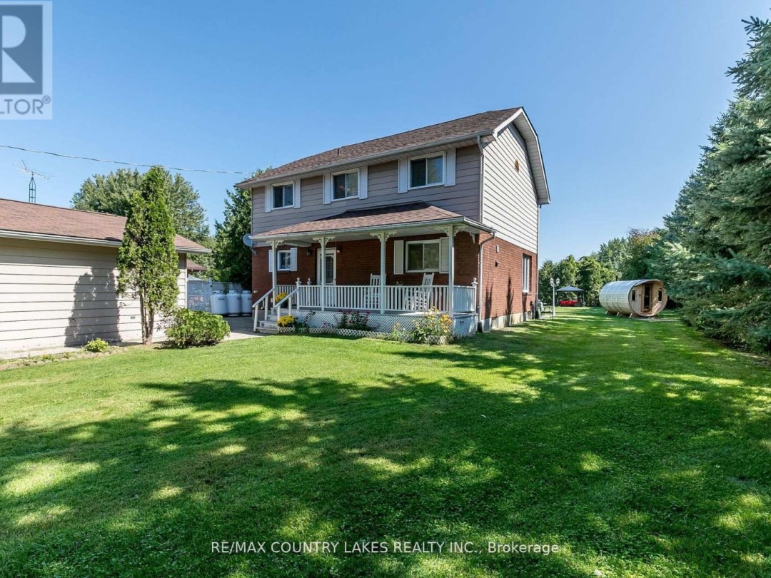 47 Lake Avenue, Lake Simcoe
