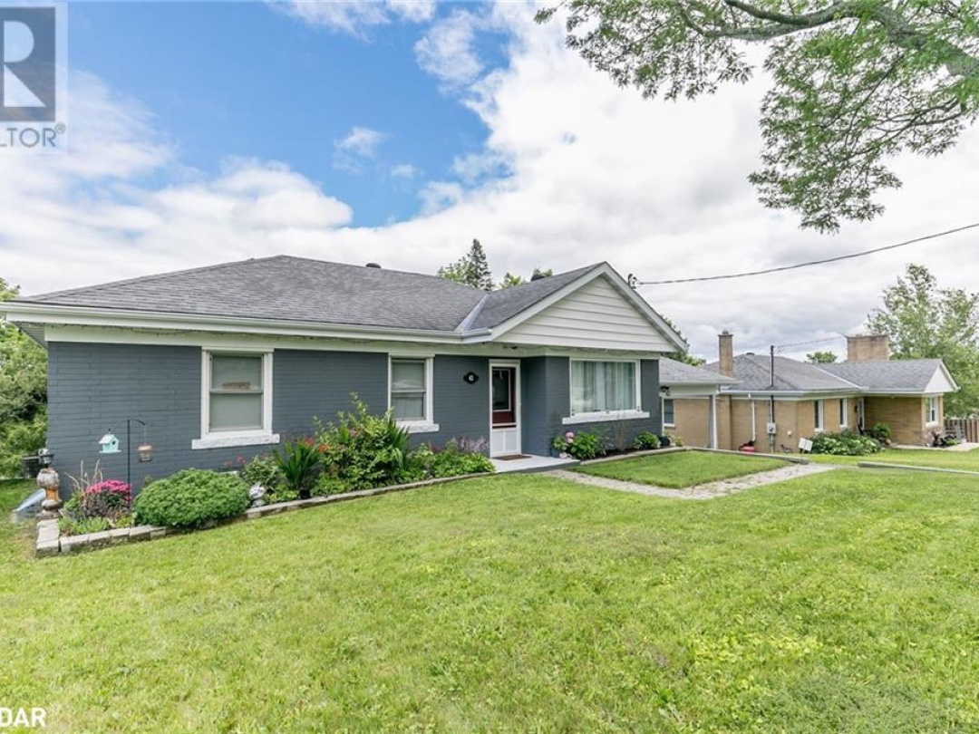 42 Charles Road, Orillia