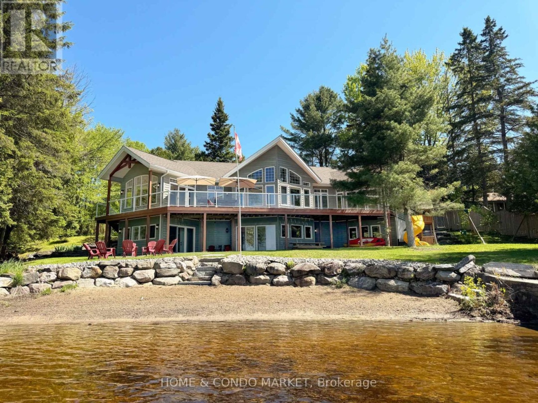 14 Charles Avenue, Manitouwabing Lake