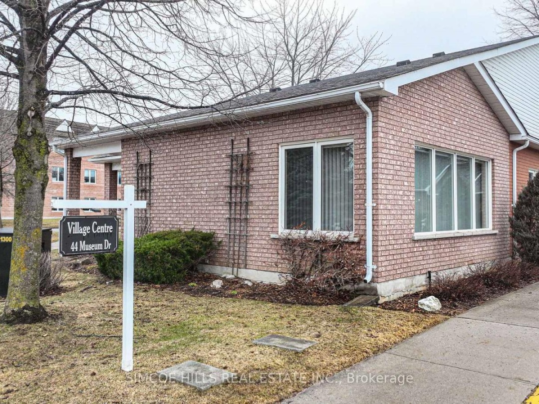 425 40 Museum Drive, Orillia